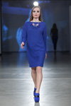 Показ ALEXANDER PAVLOV — Riga Fashion Week AW13/14 (наряды и образы: синее платье)