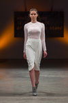 Modenschau von Alexandra Westfal — Riga Fashion Week SS14 (Looks: weißes Kleid)
