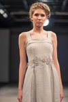 Pokaz Anna LED — Riga Fashion Week SS14 (ubrania i obraz: sukienka beżowa)