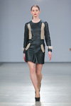 Показ Ieva Daugirdaitė — Riga Fashion Week AW13/14 (наряды и образы: чёрные туфли, чёрное кожаное платье мини)