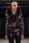 Показ Janis Sne — Riga Fashion Week SS14 (наряды и образы: чёрные брюки)