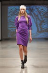Modenschau von Natālija Jansone — Riga Fashion Week SS14 (Looks: violettes Kleid)