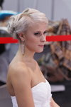 Wedding hairstyles — Roza vetrov - HAIR 2013. Part 1 (looks: white wedding dress, blond hair)