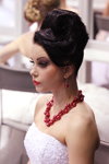 Brautfrisuren — Roza vetrov - HAIR 2013. Teil 1 (Looks: weißes Hochzeitskleid)
