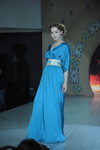 Фестиваль национального платья — Art Week Style.uz 2013 (наряды и образы: голубое вечернее платье)