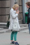 Minsk street fashion. 04/2013. Part 1 (looks: white trench coat, aquamarine jeans, blue sneakers, blond hair)