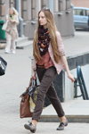 Minsk street fashion. 04/2013. Part 1 (looks: brown jeans, pink blazer)