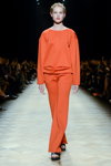 Показ Osome2some — Aurora Fashion Week Russia AW14/15 (наряды и образы: оранжевый костюм)
