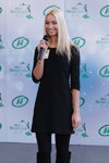 Aljaksandra Sokol. Casting — Miss Belarus 2014 (Looks: schwarzes Kleid, , blonde Haare, schwarze Stiefel)