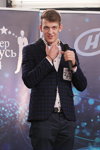 Mister Belarus 2014 casting (looks: blue checkered blazer, white shirt)