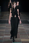 Pokaz BARBARA I GONGINI — Copenhagen Fashion Week AW14/15 (ubrania i obraz: spódnica czarna, top czarny, buty czarne)