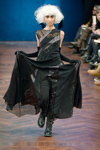 Показ Ivan Grundahl — Copenhagen Fashion Week AW14/15 (наряды и образы: чёрное платье)