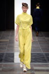Pokaz Wackerhaus — Copenhagen Fashion Week AW14/15 (ubrania i obraz: kombinezon żółty)
