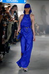 Desfile de WALI MOHAMMED BARRECH — Copenhagen Fashion Week SS15 (looks: vestido de color azul aciano)