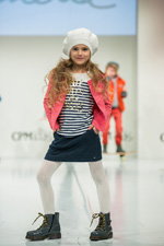 Sanetta. Pokaz CPM Kids — CPM FW14/15 (ubrania i obraz: rajstopy białe gęste, beret biały)