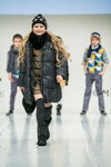 Показы детской моды — выставка CPM FW14/15 (наряды и образы: чёрные трикотажные чулки, чёрная стёганая куртка)