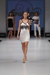Pokaz Grand Defile Lingerie — CPM FW14/15 (ubrania i obraz: sukienka biała)