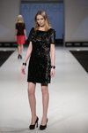 Pokaz Trends — CPM FW14/15 (ubrania i obraz: suknia koktajlowa czarna, półbuty czarne)