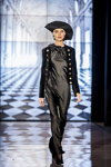 Благотворительный показ Larissa Pogoretskaya (наряды и образы: чёрное вечернее платье)