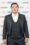 Бас-баритон з Монголії переміг в конкурсі вокалістів ім. М. Магомаєва (наряди й образи: чорний костюм)