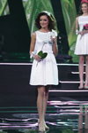 Вероніка Ридкіна. Перше дефіле в фіналі "Міс Білорусь 2014" (наряди й образи: біла сукня)