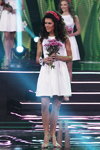 Yuliana Vyrko. Gala final — Miss Belarús 2014. Top-25 (looks: vestido blanco)