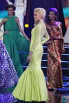 Вероніка Бобко. Дефіле у вечірніх сукнях у фіналі "Міс Білорусь 2014" (наряди й образи: жовта вечірня сукня)