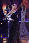 Viktoryja Vasilieuskaja. Gala final — Miss Belarús 2014. Evening dresses (looks: vestido de noche negro)