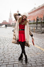 Полсотни самых красивых россиянок прогулялись по Москве