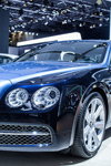 Фоторепортаж з закритого стенду Bentley Motors на московському автосалоні