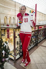 Фотофакт: олимпийская форма сборной России (наряды и образы: белые перчатки, красно-белый спортивный костюм)