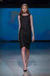 Pokaz Alexandra Westfal — Riga Fashion Week AW14/15 (ubrania i obraz: sukienka czarna, półbuty czarne)