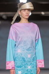 Показ Baiba Ladiga — Riga Fashion Week AW14/15 (наряды и образы: разноцветное платье)