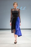 Desfile de Katya Katya Shehurina — Riga Fashion Week AW14/15 (looks: vestido de encaje negro)