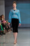 Pokaz M-Couture — Riga Fashion Week AW14/15 (ubrania i obraz: bluzka błękitna przejrzysta, spódnica ołówkowa czarna)