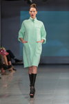 Pokaz M-Couture — Riga Fashion Week AW14/15 (ubrania i obraz: palto turkusowe)