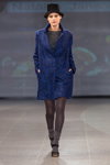 Natālija Jansone show — Riga Fashion Week AW14/15 (looks: black hat, grey tights, blue coat, grey socks, black sandals)