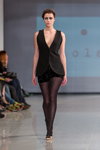 Pokaz Paola Balzano — Riga Fashion Week AW14/15 (ubrania i obraz: kamizelka czarna, rajstopy czarne)
