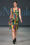Показ Ivo Nikkolo — Riga Fashion Week SS15 (наряды и образы: разноцветное платье)