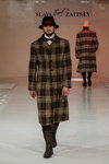 В Доме Моды Slava Zaitsev открыли новый модный сезон (наряды и образы: клетчатое пальто)