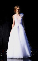 Модный проект "Ассоциации" в Царском Селе: Янис Чамалиди (наряды и образы: белое свадебное платье)