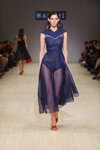 Modenschau von MARCHI — Ukrainian Fashion Week SS15 (Looks: blaues transparentes Kleid)