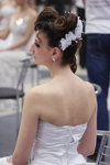 Fryzury ślubne — Złoty przebiśnieg 2014 (ubrania i obraz: suknia ślubna biała)