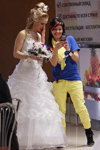 Wedding hairstyles — Golden snowdrop 2014 (looks: white wedding dress, blond hair, blue top, yellow trousers, black sneakers, yellow scarf)