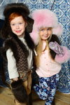 Имиджевая фотосессия новой коллекции Kaminsky Kids (наряды и образы: розовая шапка-ушанка)