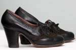 Модныя жаночыя туфлі 30-х - 50-х гадоў мінулага стагоддзя