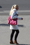 Minsk street fashion. 05/2014 (looks: fuchsia bag, black trousers, white quilted coat)