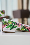 Vizzano. Шоу-рум бразильской обуви: Beira Rio и Zaxy (наряды и образы: цветочные туфли)