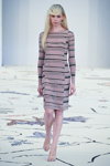 Pokaz Freya Dalsjø — Copenhagen Fashion Week SS16 (ubrania i obraz: sukienka szara pasiasta obcisła, blond (kolor włosów))