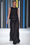 Показ Lala Berlin — Copenhagen Fashion Week SS16 (наряды и образы: чёрный перфорированный костюм)